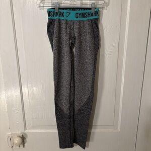Gymshark Gray Seamless Leggings with Teal Waistband